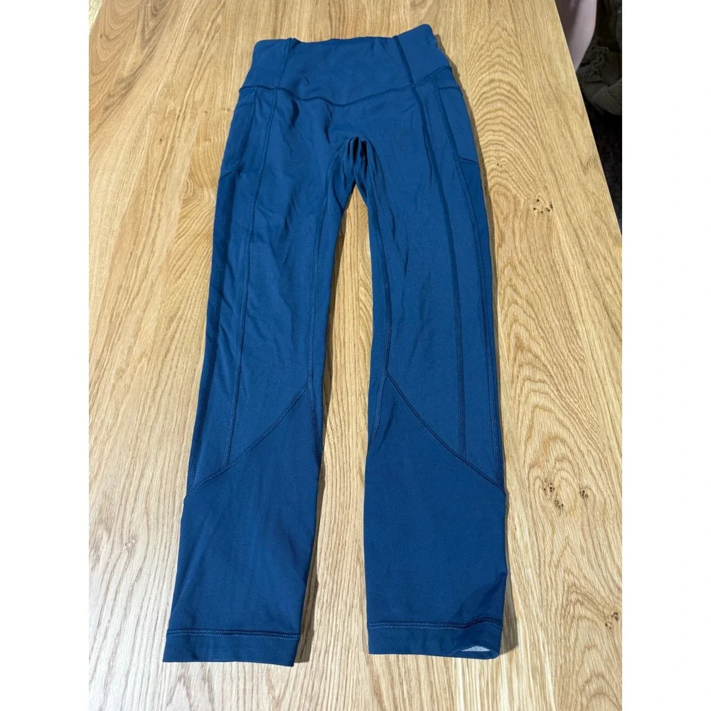 Lululemon All The Right Places‎ Crop II 23